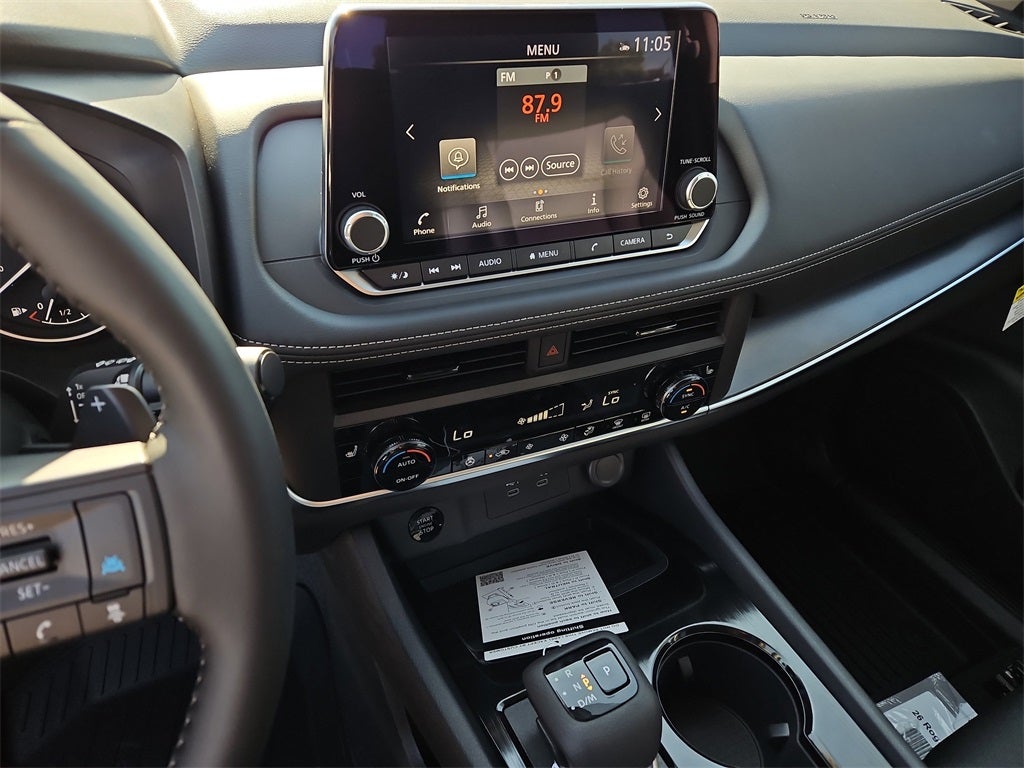 2026 Nissan Rogue Dark Armor