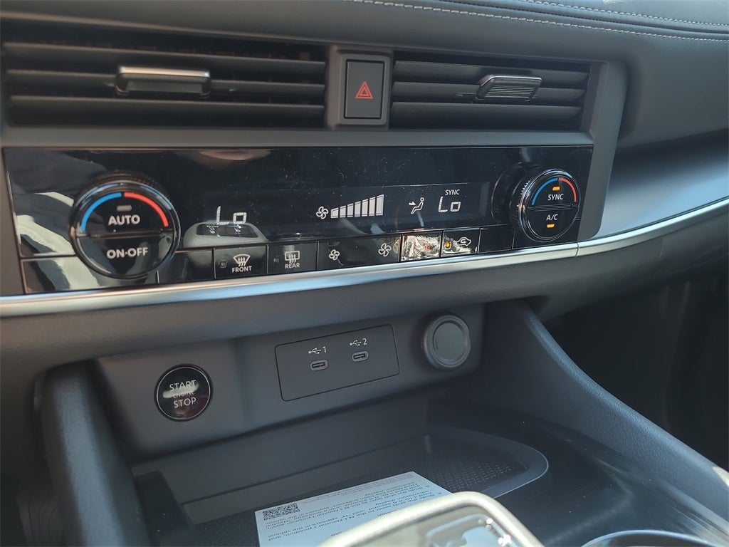 2026 Nissan Rogue SV