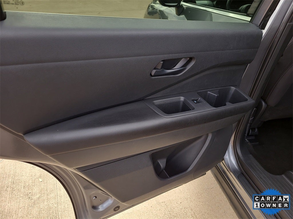 2023 Nissan Pathfinder S