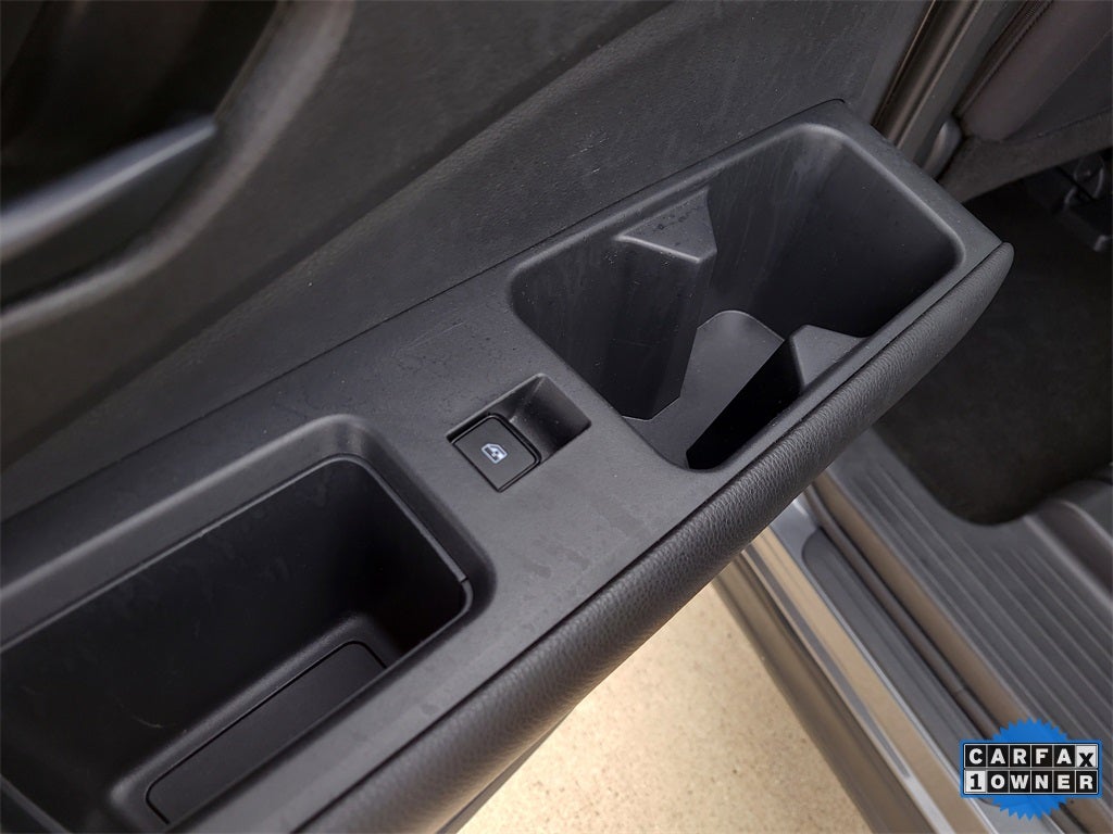 2023 Nissan Pathfinder S