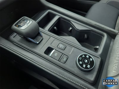 2023 Nissan Pathfinder S