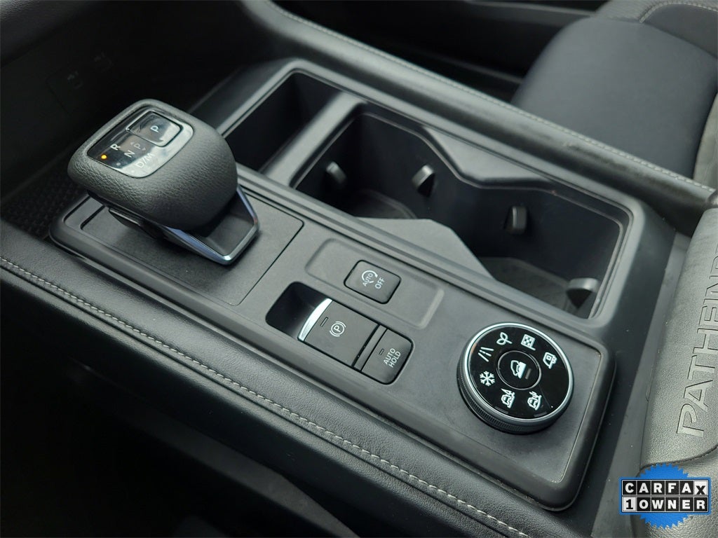 2023 Nissan Pathfinder S