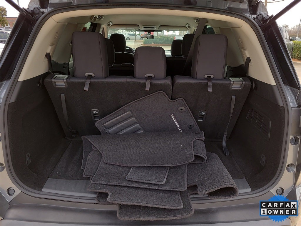 2023 Nissan Pathfinder S