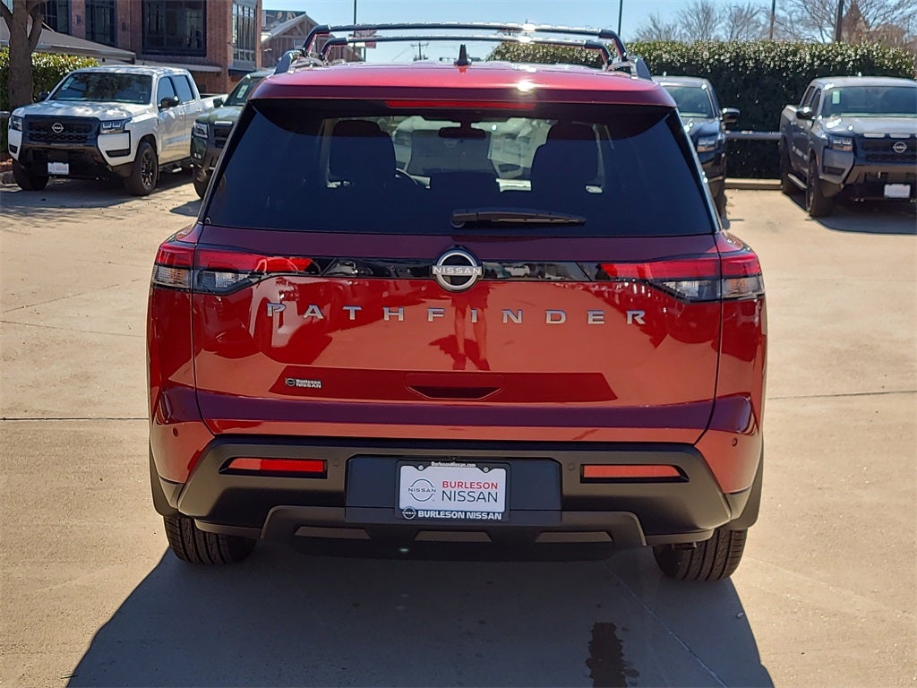 2026 Nissan Pathfinder SV
