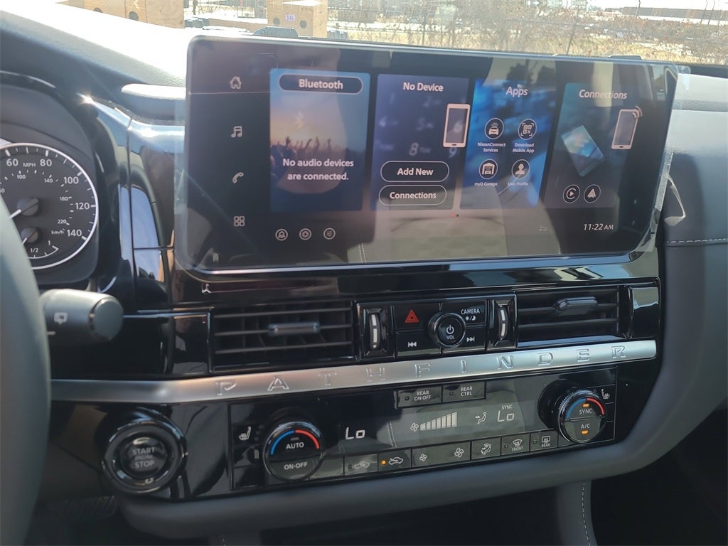 2026 Nissan Pathfinder SV