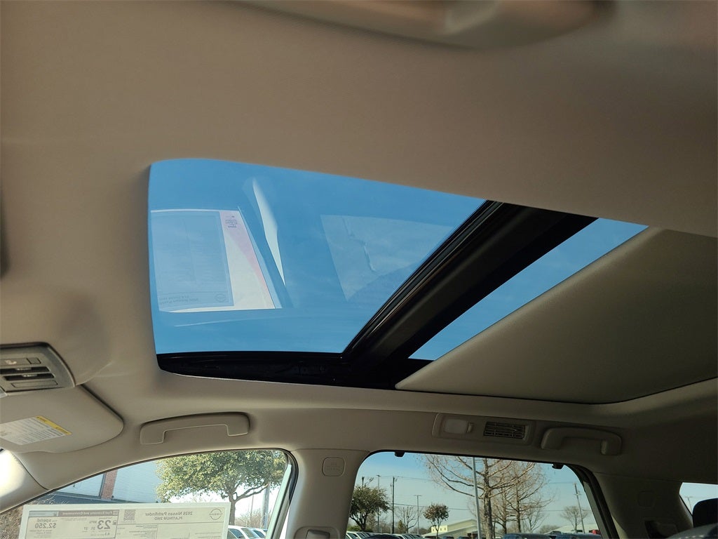 2026 Nissan Pathfinder Platinum