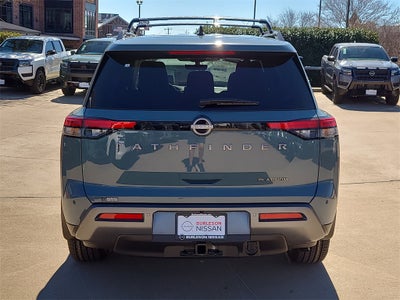 2026 Nissan Pathfinder Platinum