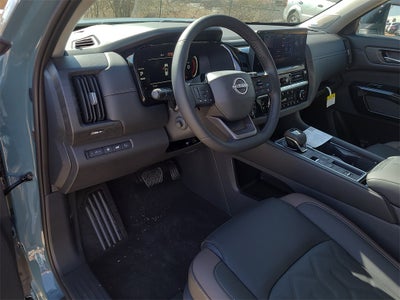 2026 Nissan Pathfinder Platinum