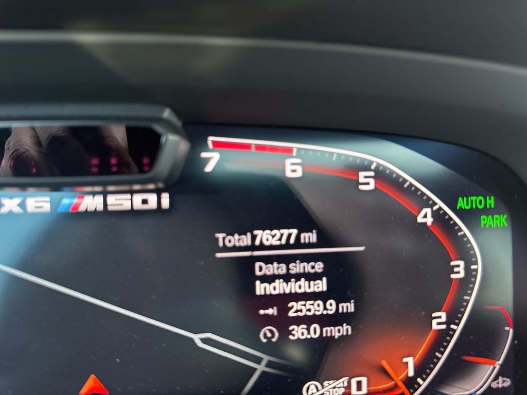 2021 BMW X6 M50i