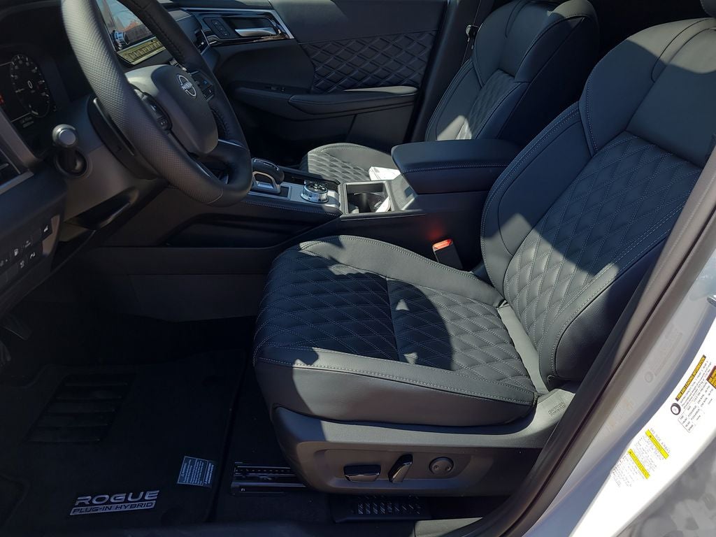 2026 Nissan Rogue Platinum PHEV