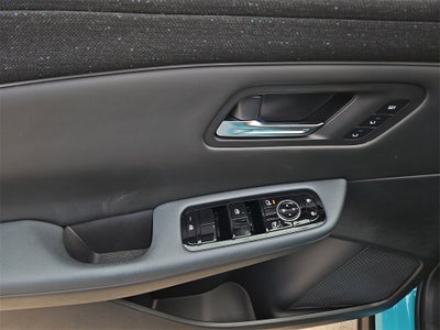 2026 Nissan Leaf PLATINUM+