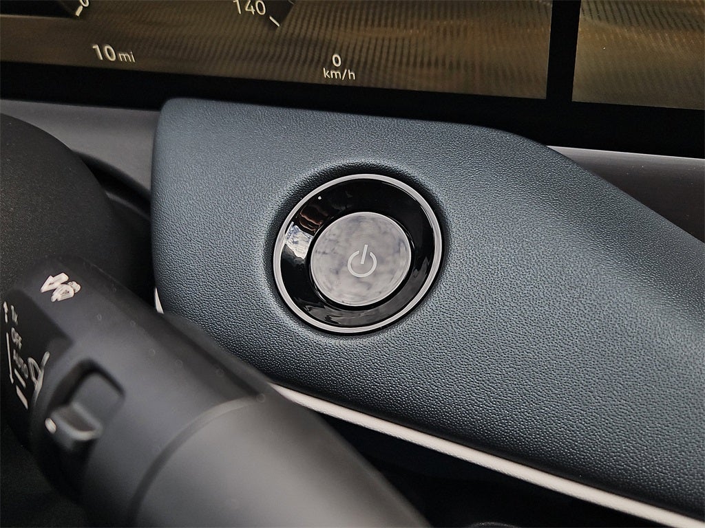 2026 Nissan Leaf PLATINUM+