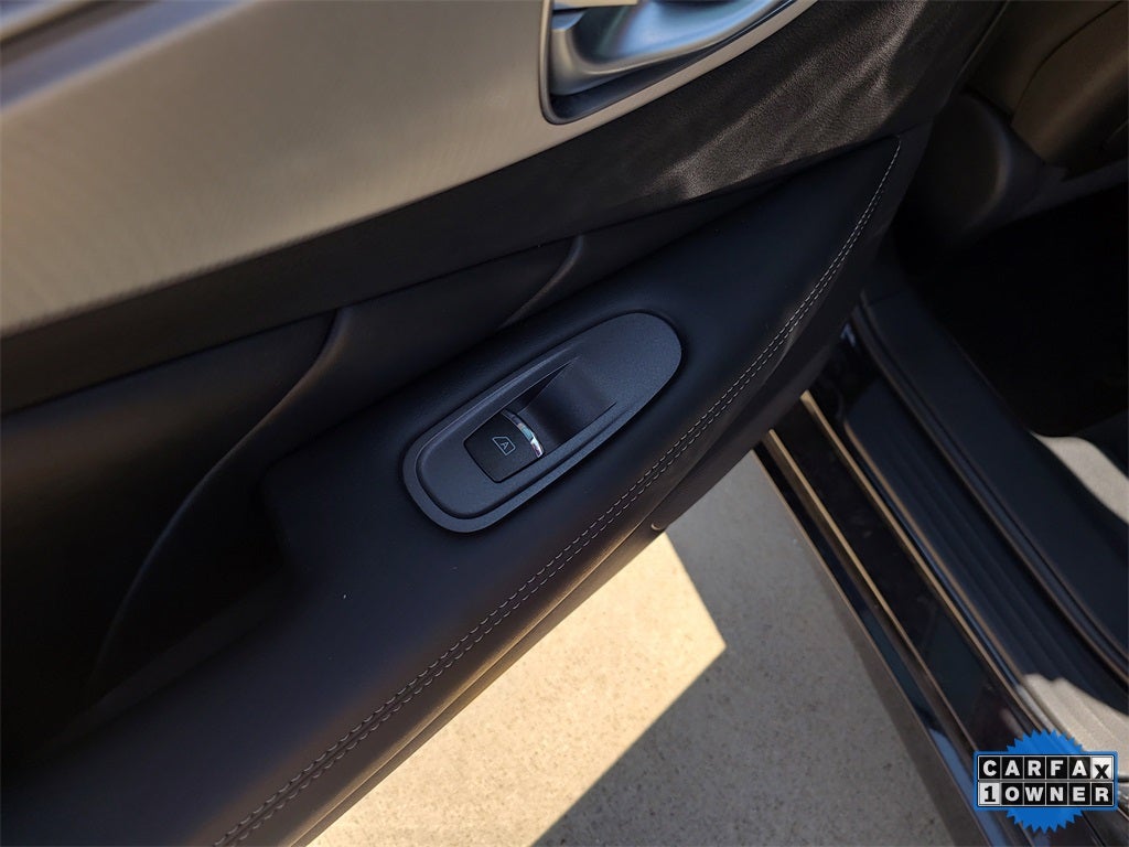 2022 INFINITI Q50 LUXE