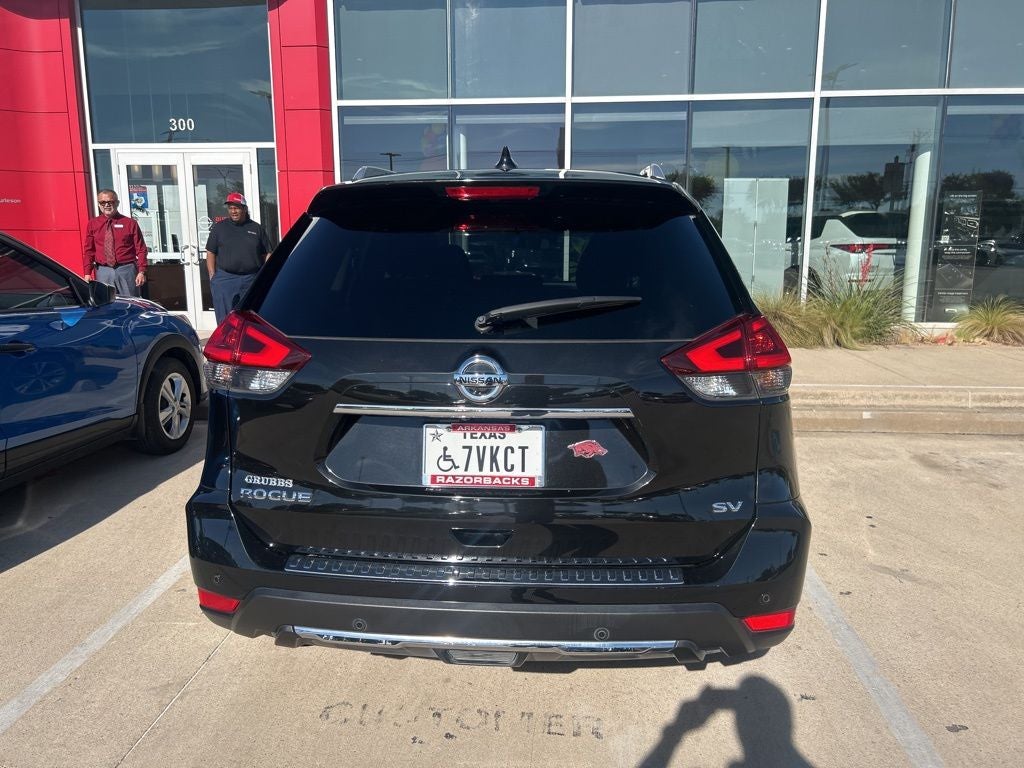 2020 Nissan Rogue SV