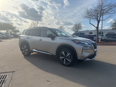 2023 Nissan Rogue Platinum