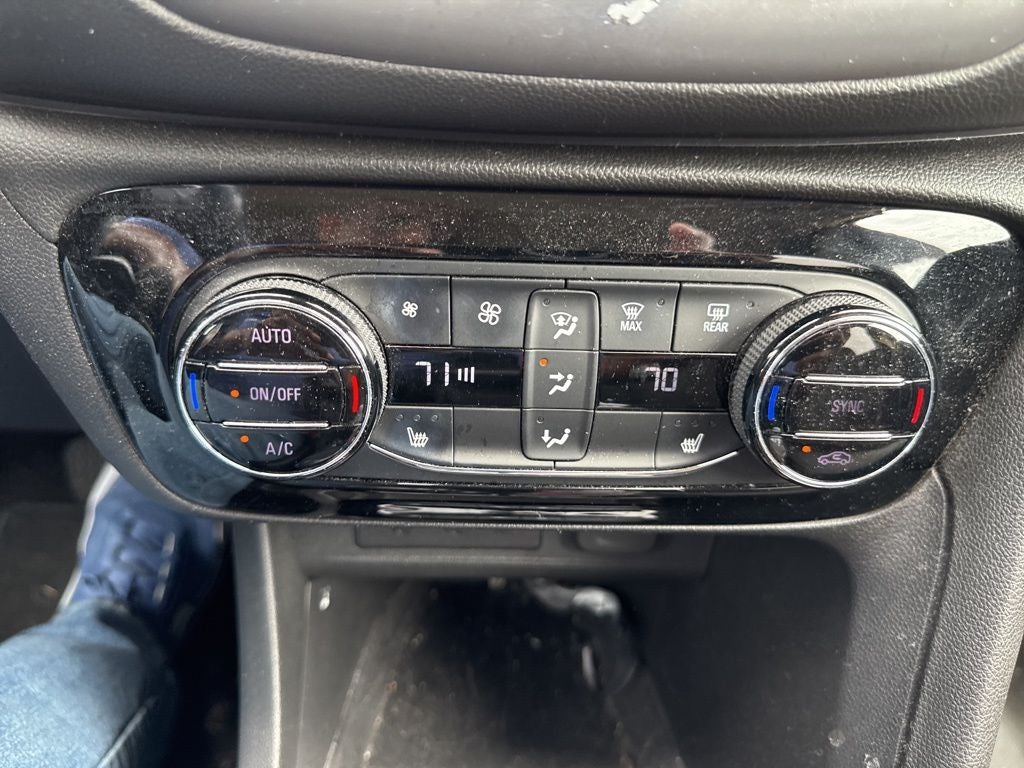 2020 Buick Encore GX Select