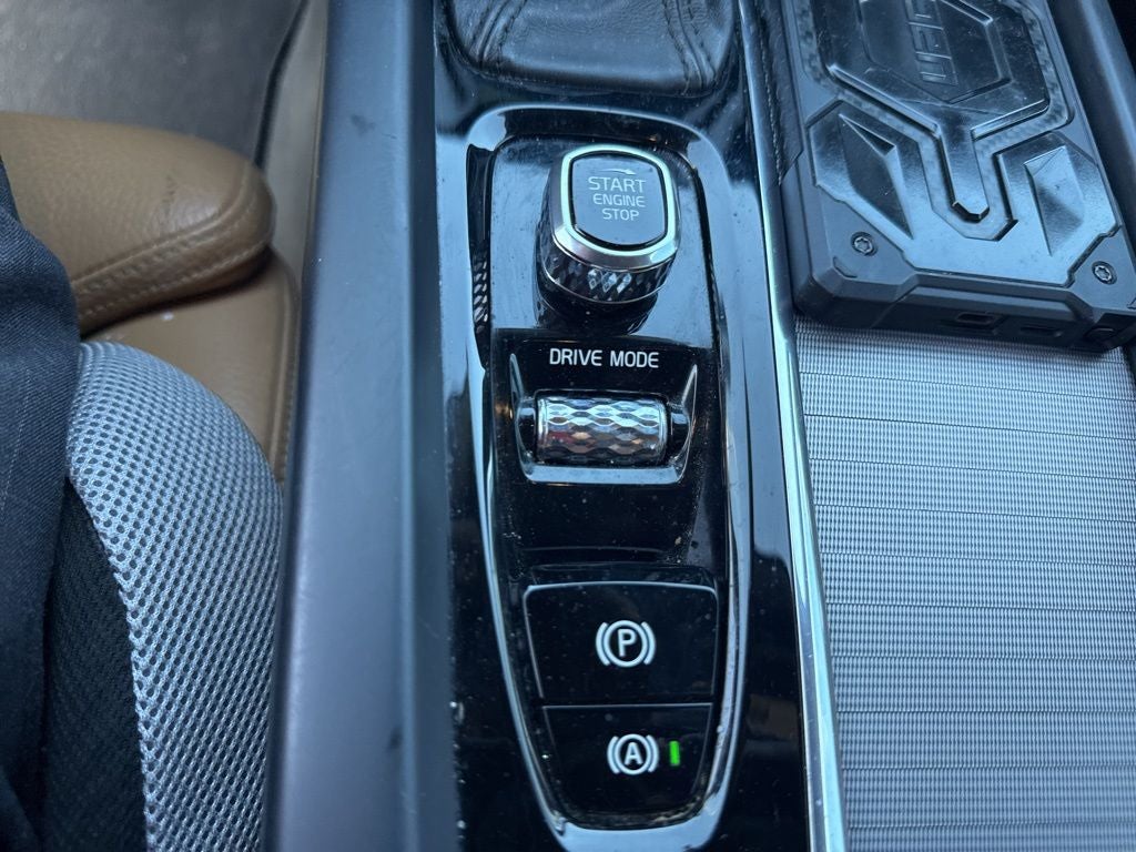 2019 Volvo XC60 T5 Inscription