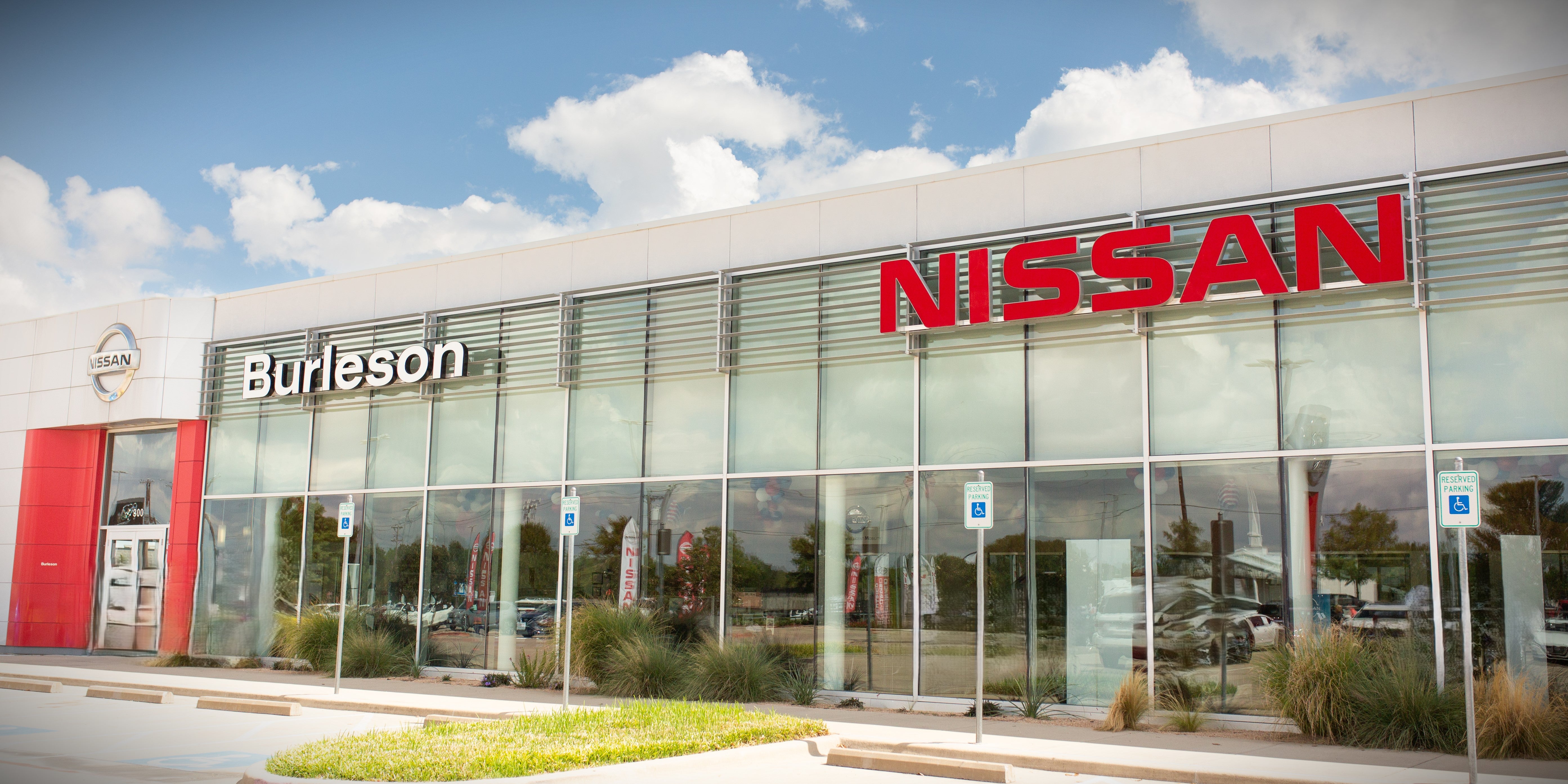 Burleson Nissan dealerhip photo